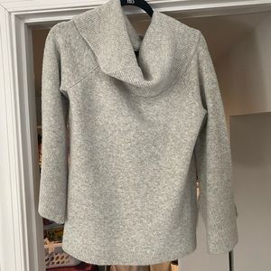 Large Ann Taylor Boxy Turtleneck Sweater